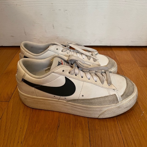 Nike Blazer Low Platform Sneakers - Picture 1 of 6